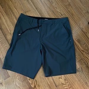 O’Neill men’s hybrid shorts size 36